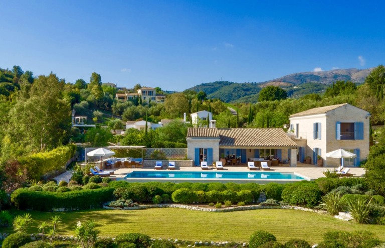 Τυπική κερκυραϊκή αρχιτεκτονική, ακίνητο προς πώληση στην Κέρκυρα, Ελλάδα