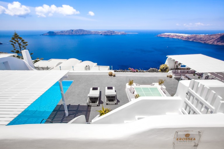 authentic modern / mediterranean romantic villa : Selene Santorini, Cyclades, Southern Aegean