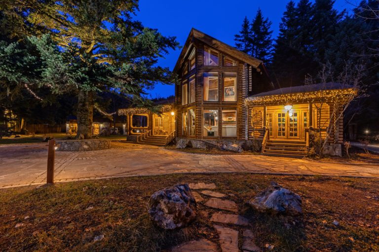 Κύριο κτίριο, Κτήμα προς πώληση στην Πελοπόννησο