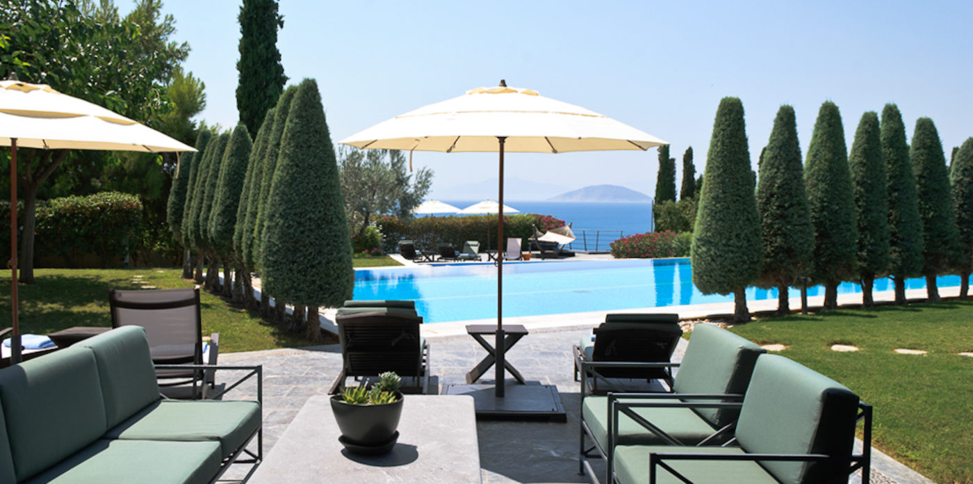 Όμορφοι εξωτερικοί χώροι, ακίνητο προς πώληση στο Πόρτο Χέλι, Ελλάδα