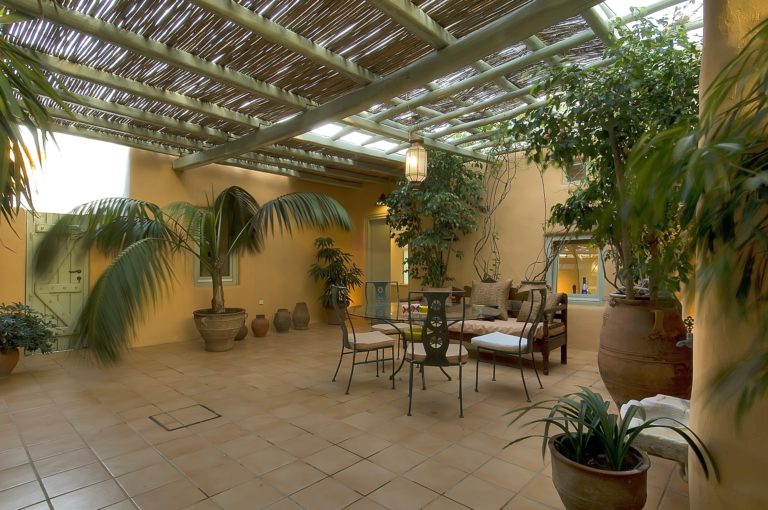 Elegant outdoor dining area, property for sale in Mykonos, Greece