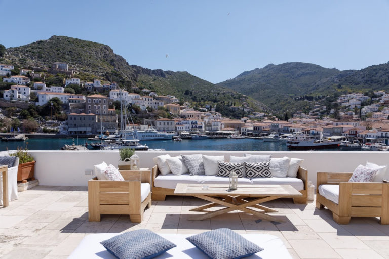 authentic estate mansion romantic villa : Loren Hydra, Saronic Gulf
