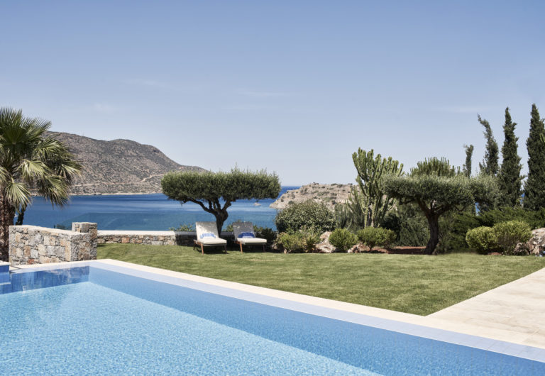 authentic modern / mediterranean villa : Olus Elounda, Lasithi, Crete