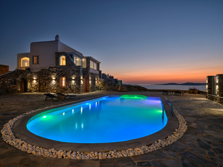 houses for sale : Ostria Mykonos, Cyclades, Southern Aegean