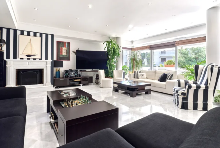   : Botania Athens Riviera