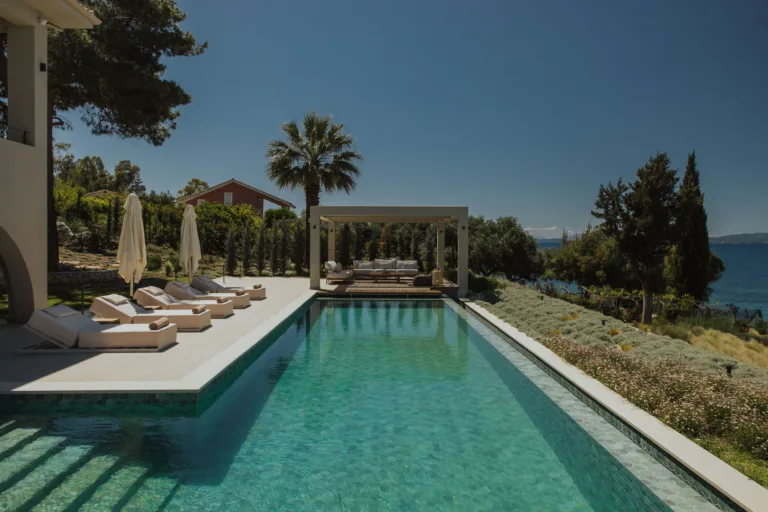 modern / mediterranean villa : Ysabelle Oasis Lefkada/Mainland