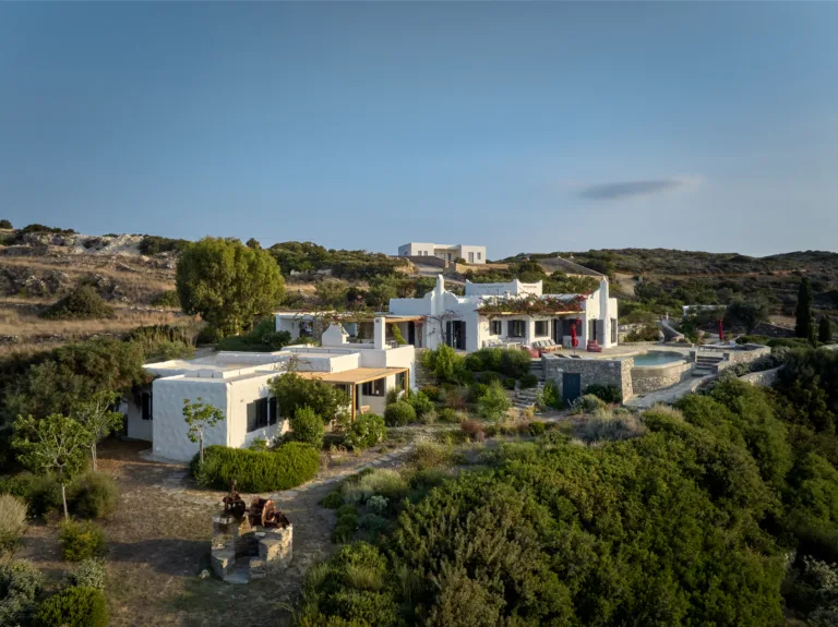 authentic villa : Darlene Paros, Cyclades, Southern Aegean