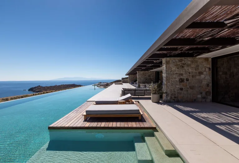 mansion modern / mediterranean villa : Elisha Mykonos, Cyclades, Southern Aegean
