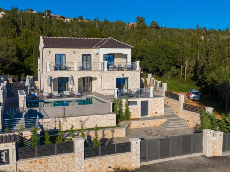 houses for sale : Loella Kefalonia, Ionian islands