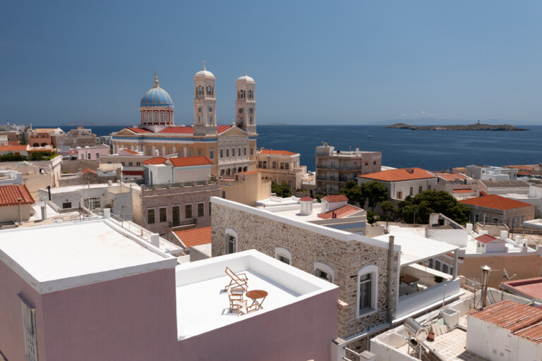 houses for sale : Searia Syros, Cyclades, Southern Aegean