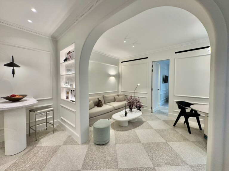apartment : Antenor Athens, Attica