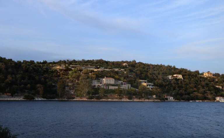 οικόπεδο προς πώληση : Λουκιανό Μεγανήσι, Λευκάδα, Ιόνια Νησιά